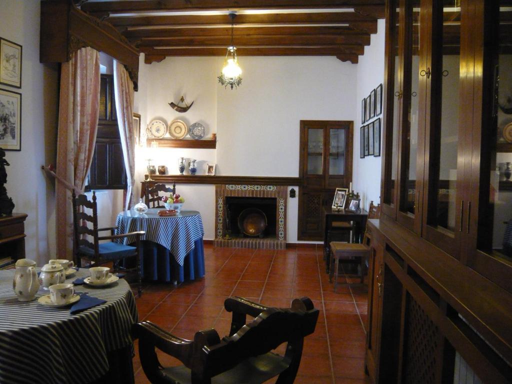 Hospederia Casa De La Torre Guest House El Toboso Bagian luar foto