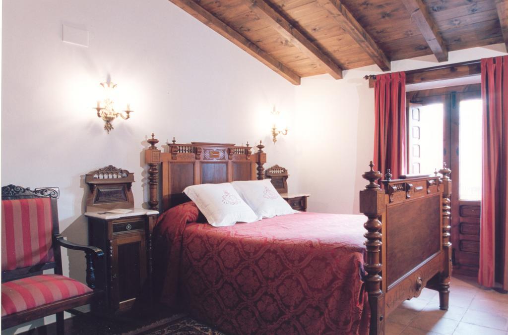 Hospederia Casa De La Torre Guest House El Toboso Ruang foto