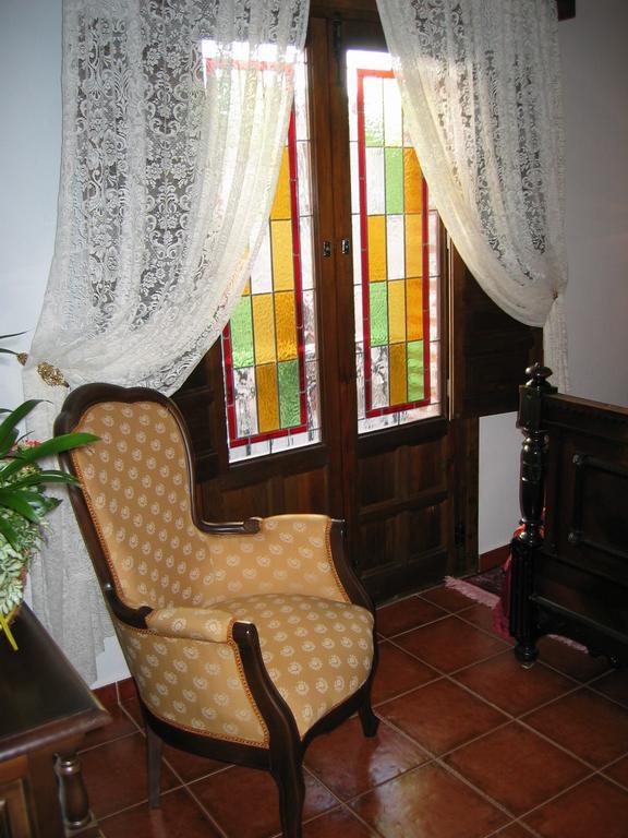 Hospederia Casa De La Torre Guest House El Toboso Ruang foto