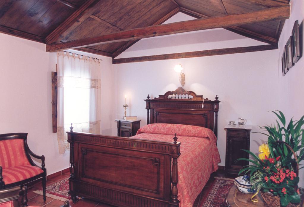 Hospederia Casa De La Torre Guest House El Toboso Ruang foto