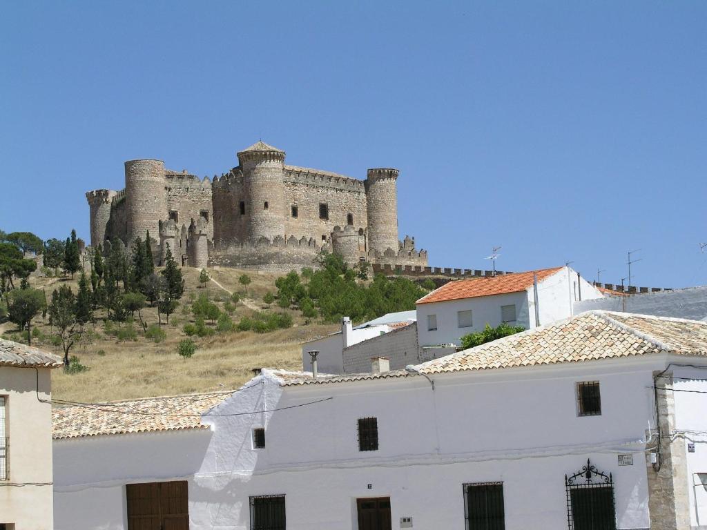 Hospederia Casa De La Torre Guest House El Toboso Bagian luar foto