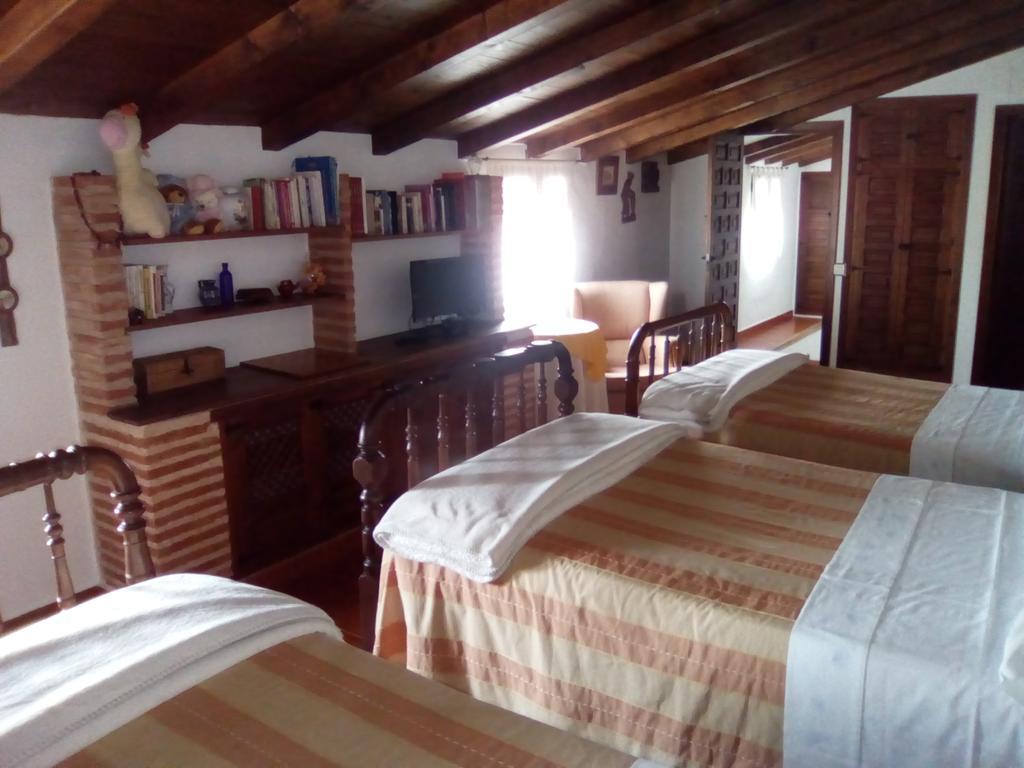 Hospederia Casa De La Torre Guest House El Toboso Bagian luar foto